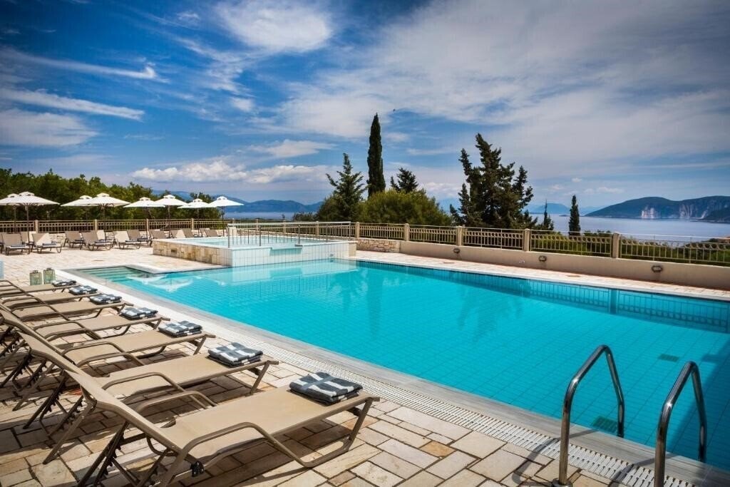 Отель Almyra Hotel Fiskardo 3*