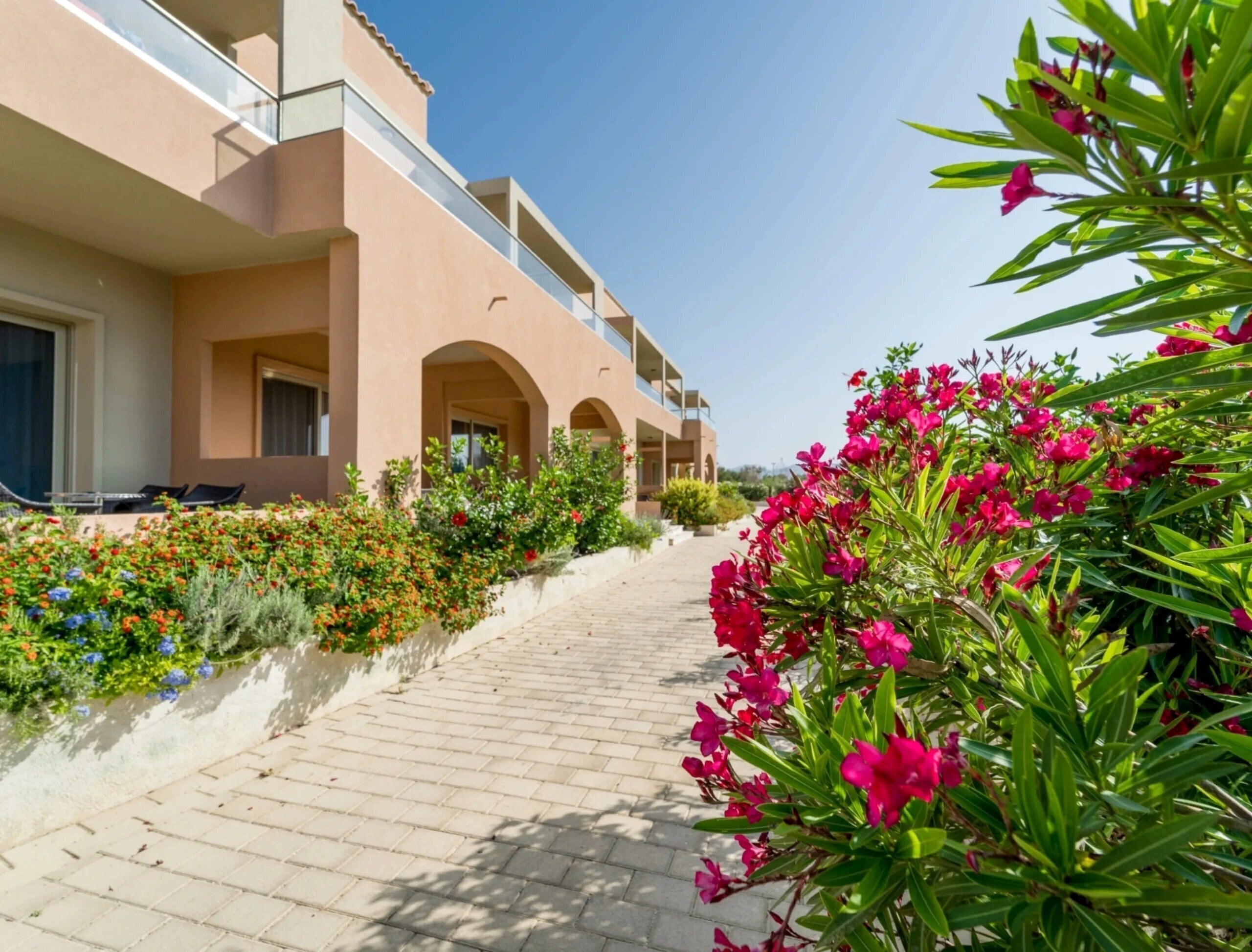 Готель Thalassa Superior Hotel by Ionian Sea 4*