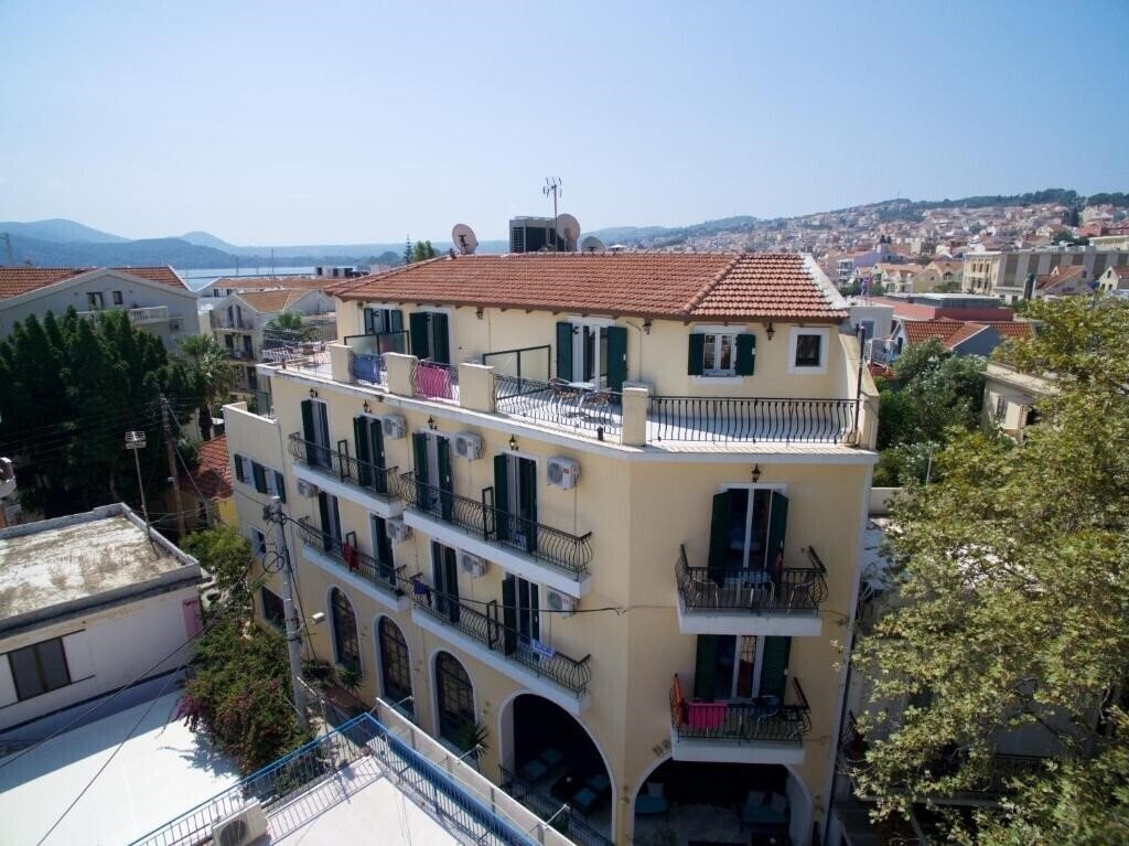 Картинка Mirabel City Center Hotel 2*