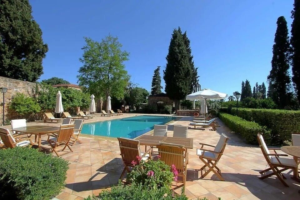 Готель Argentikon Luxury Suites 5*