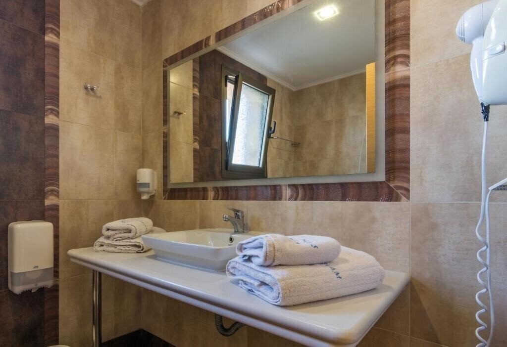 Фотографія Aegean Dream Hotel Hios 4*