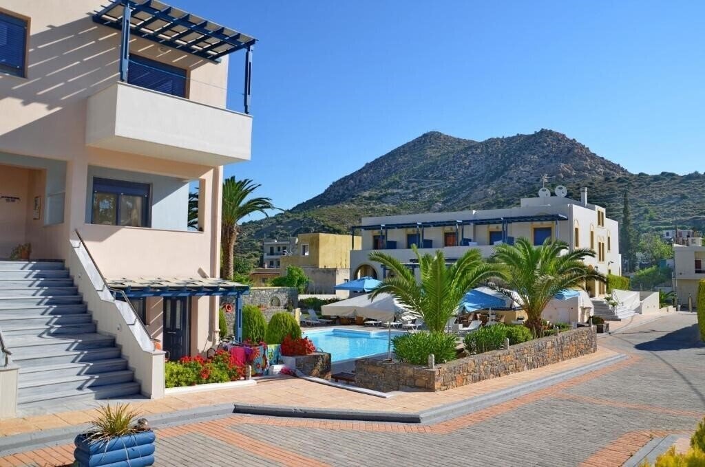 Фото Emporios Bay Hotel 3*