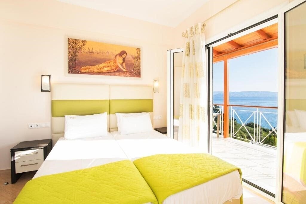 Фото Brentanos Apartments 4*