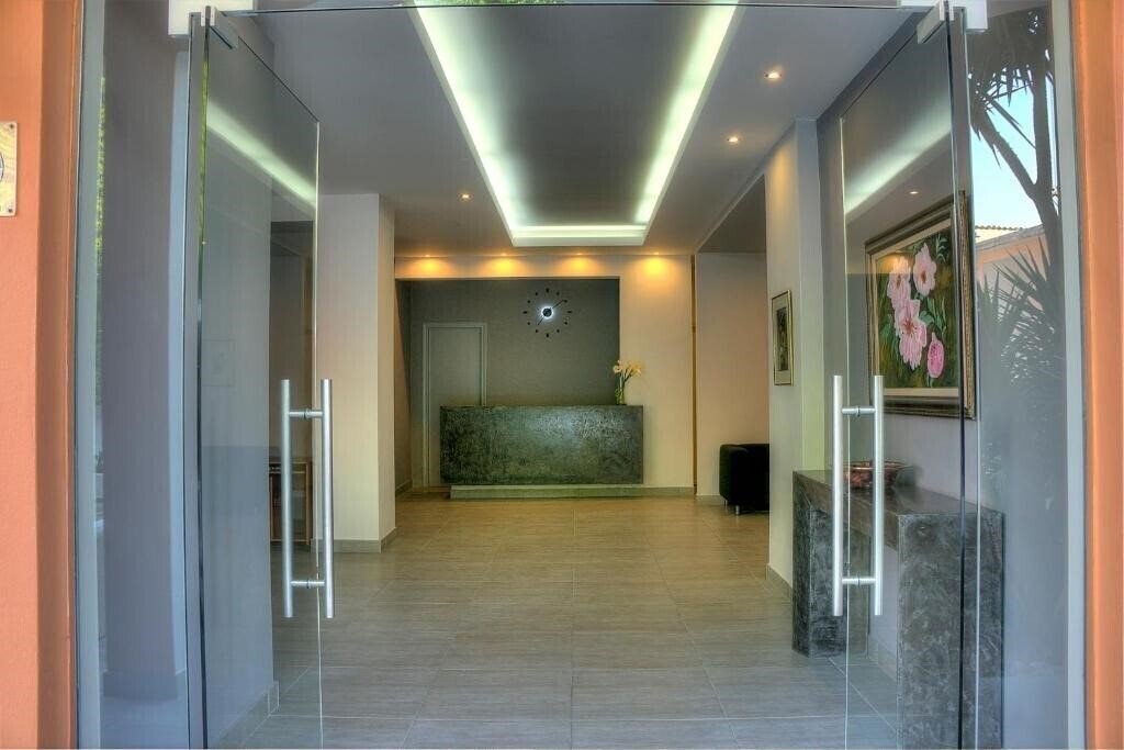 Изображение Benitses Arches Hotel 2*