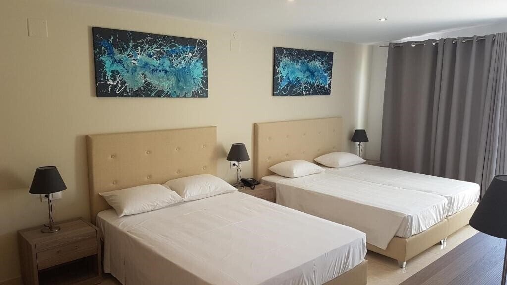 Отель Prassino Nissi Hotel 2*