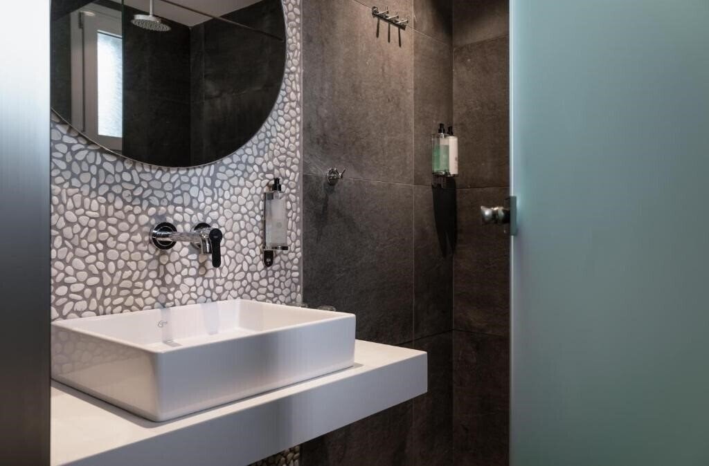 Картинка Acharavi Beach Hotel 4*