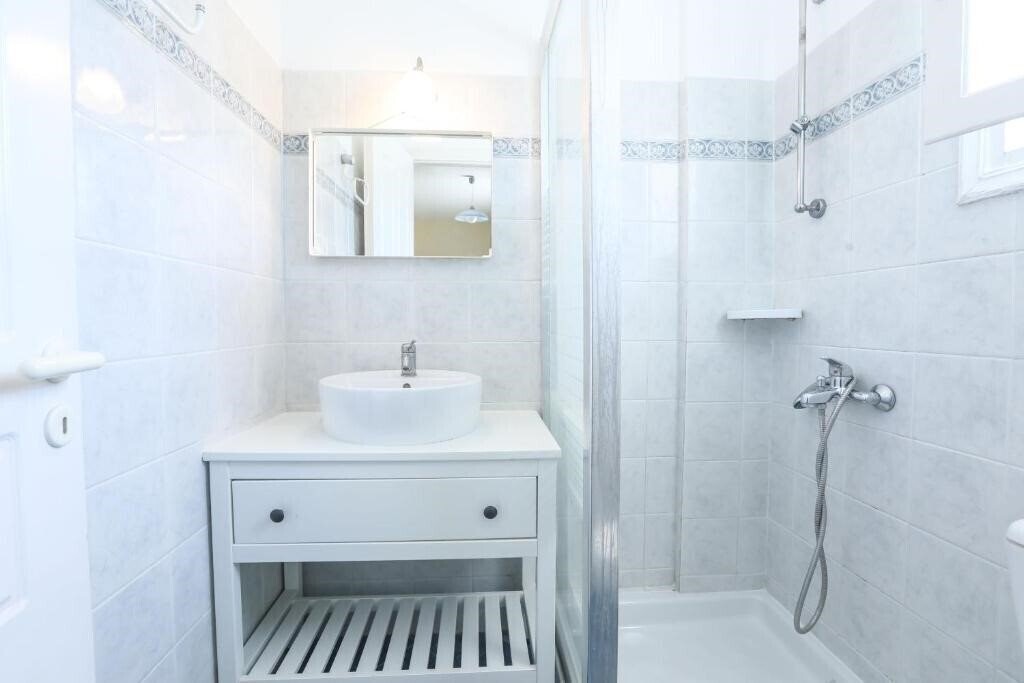 Фотография The Mayflower Studios & Apartments 3*