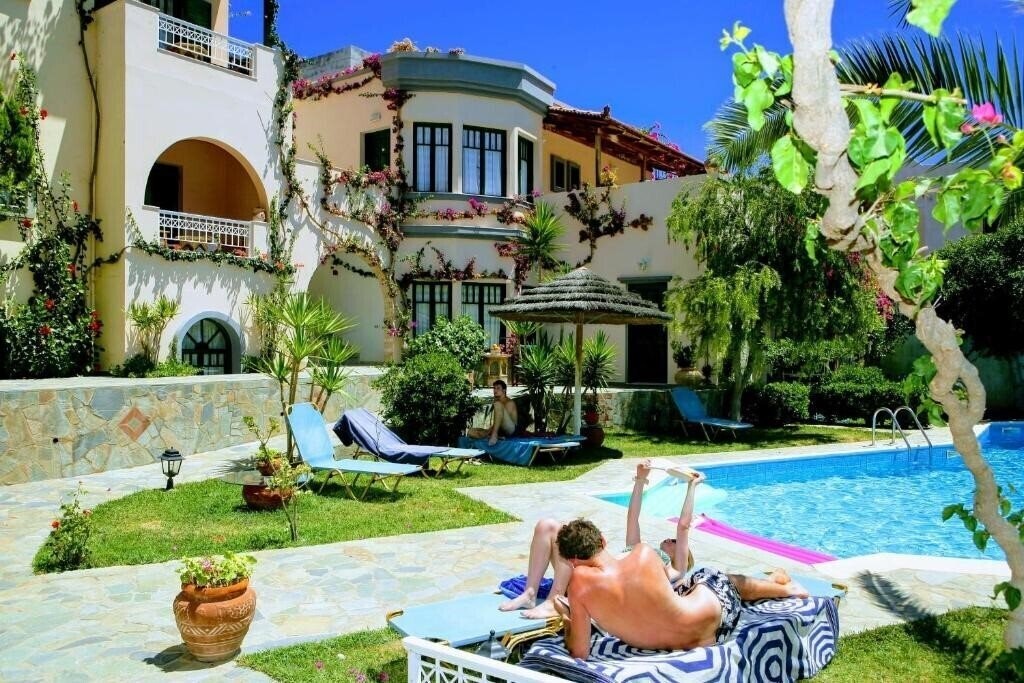 Фотография Aquarius Aparthotel 3*