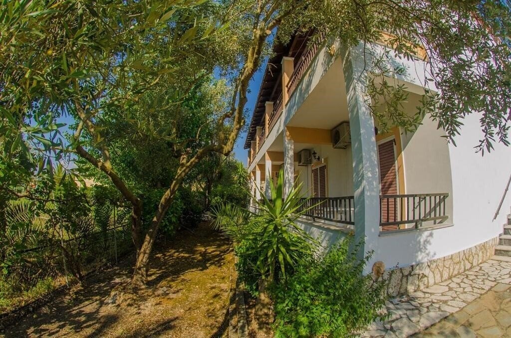 Картинка Takis & Efi Apartments 3*