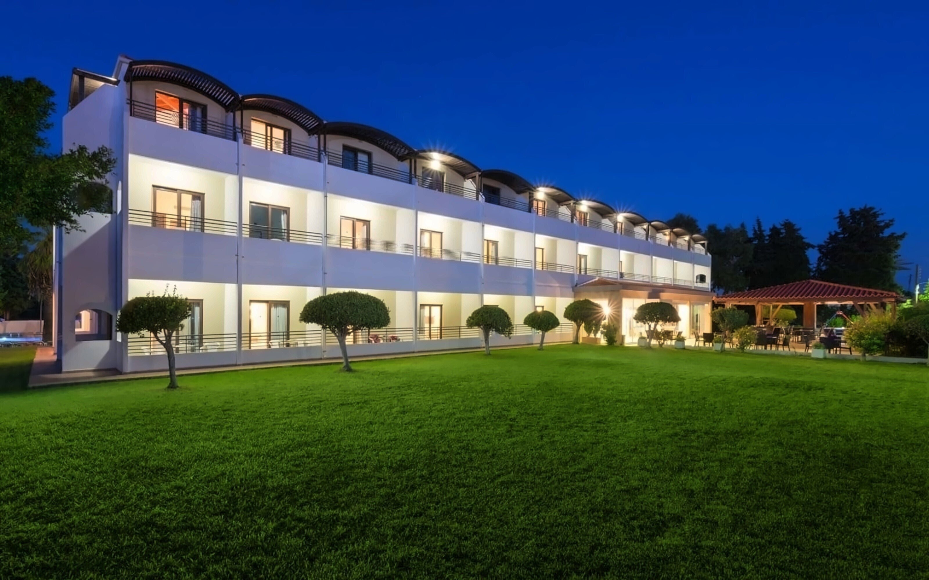 Отель Matoula Apartments 3*