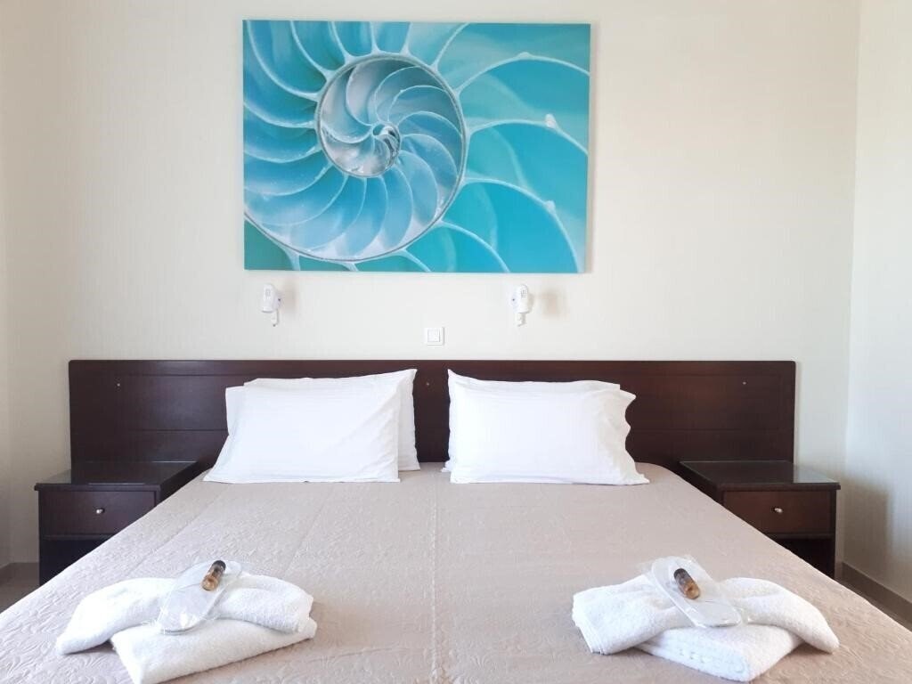 Фото Metaxa Apartments 3*