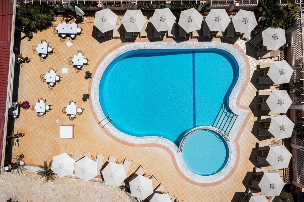 Картинка Metaxa Apartments 3*