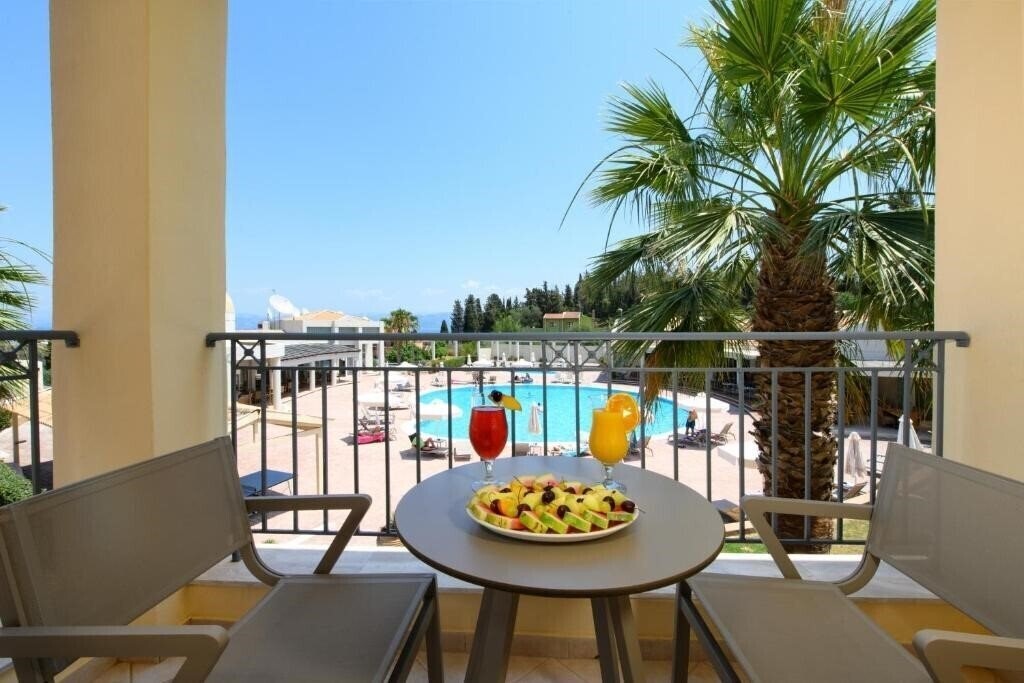 Фотография Olympion Village 3*