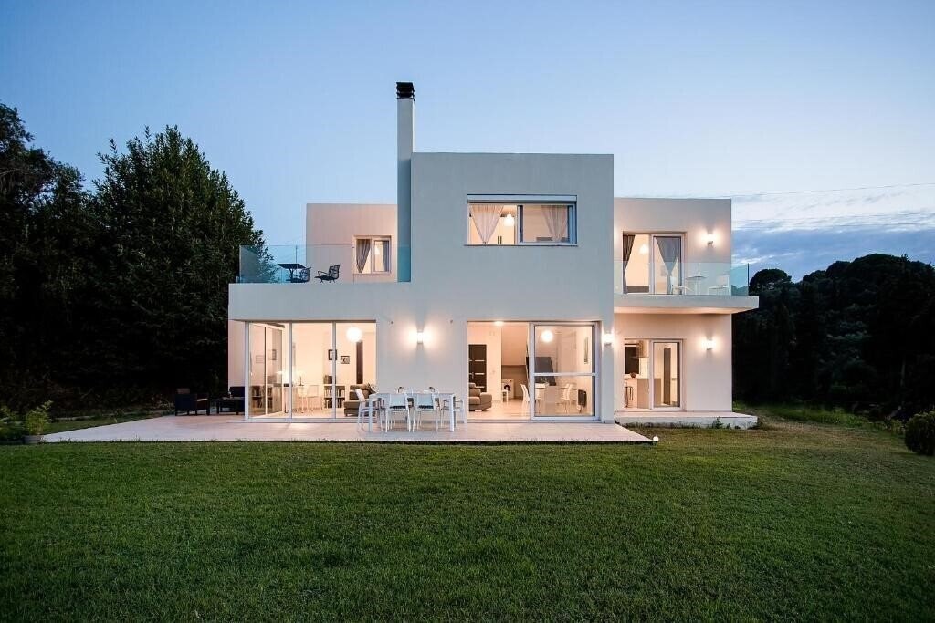 Отель Hill House 2*