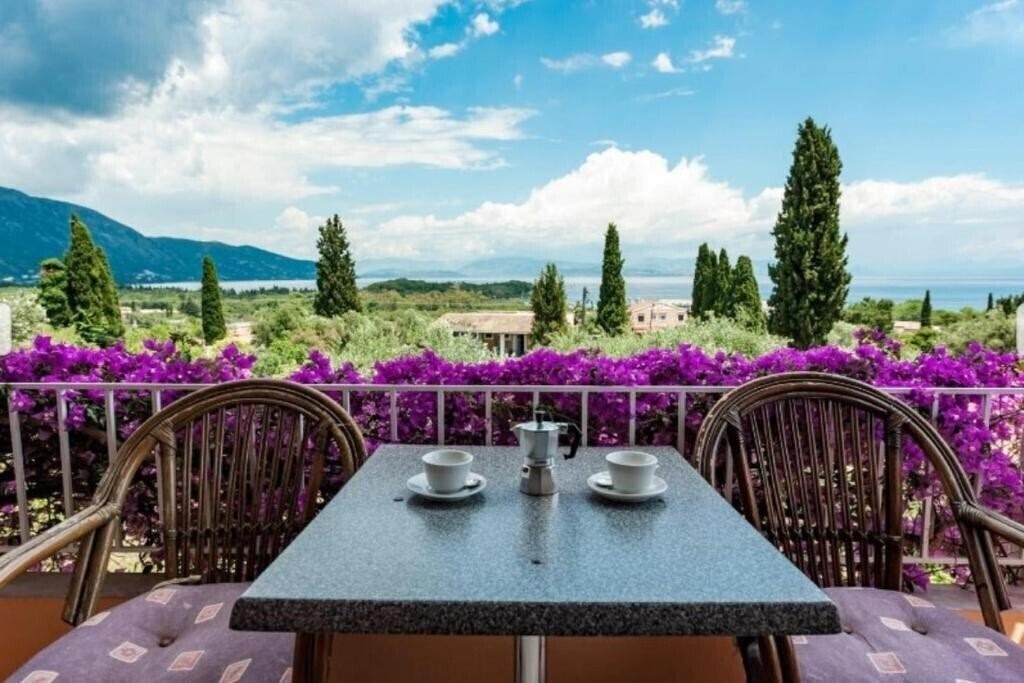 Отель Marilena Apartmets & Studios 2*