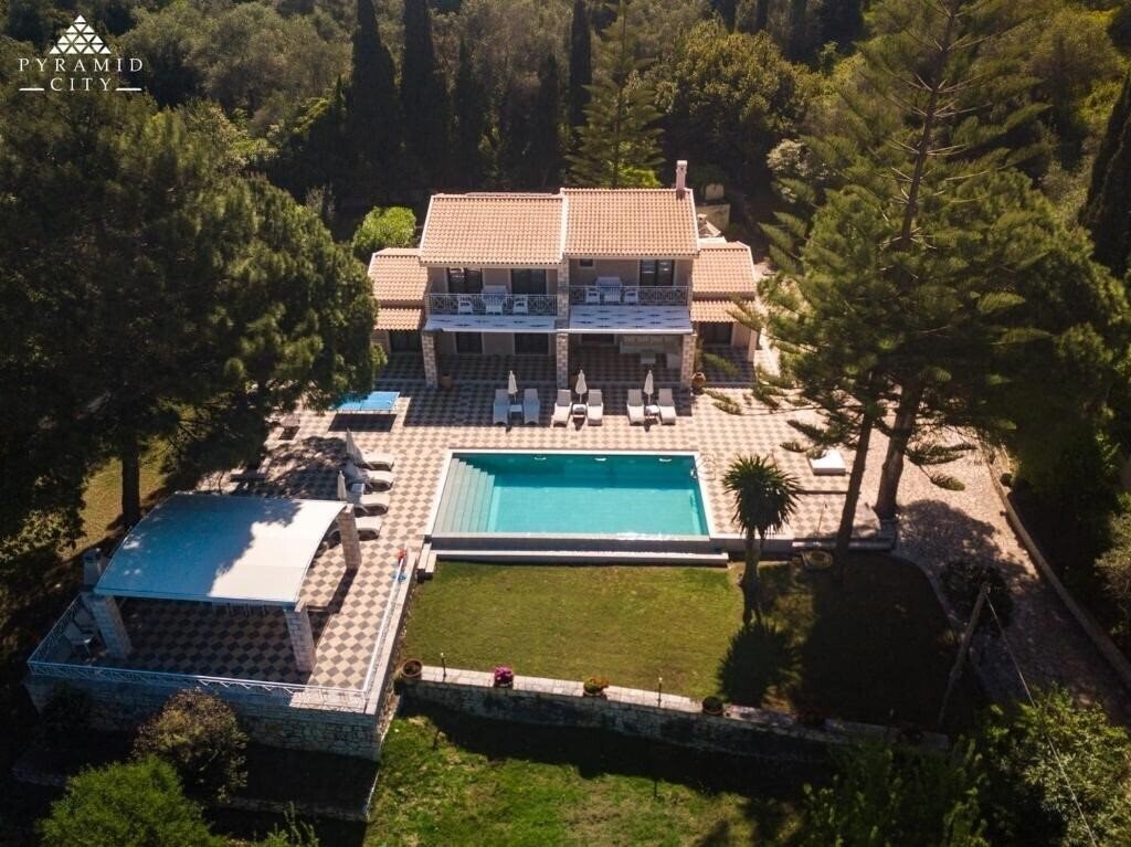 Готель Luxury Villa Jupiter 5*