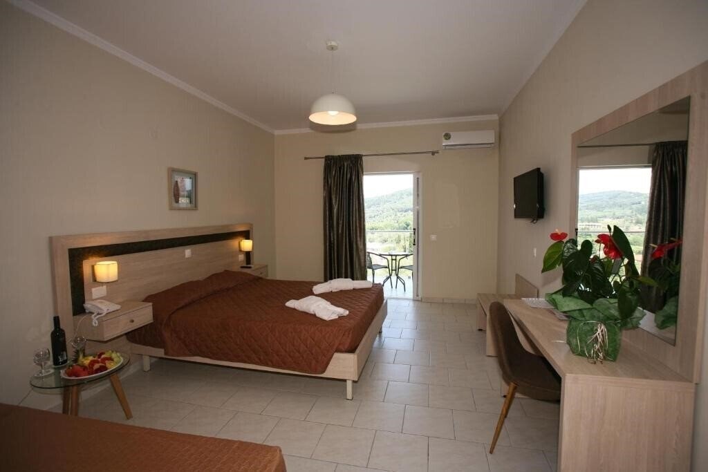 Фото Saint George Palace Hotel 4*