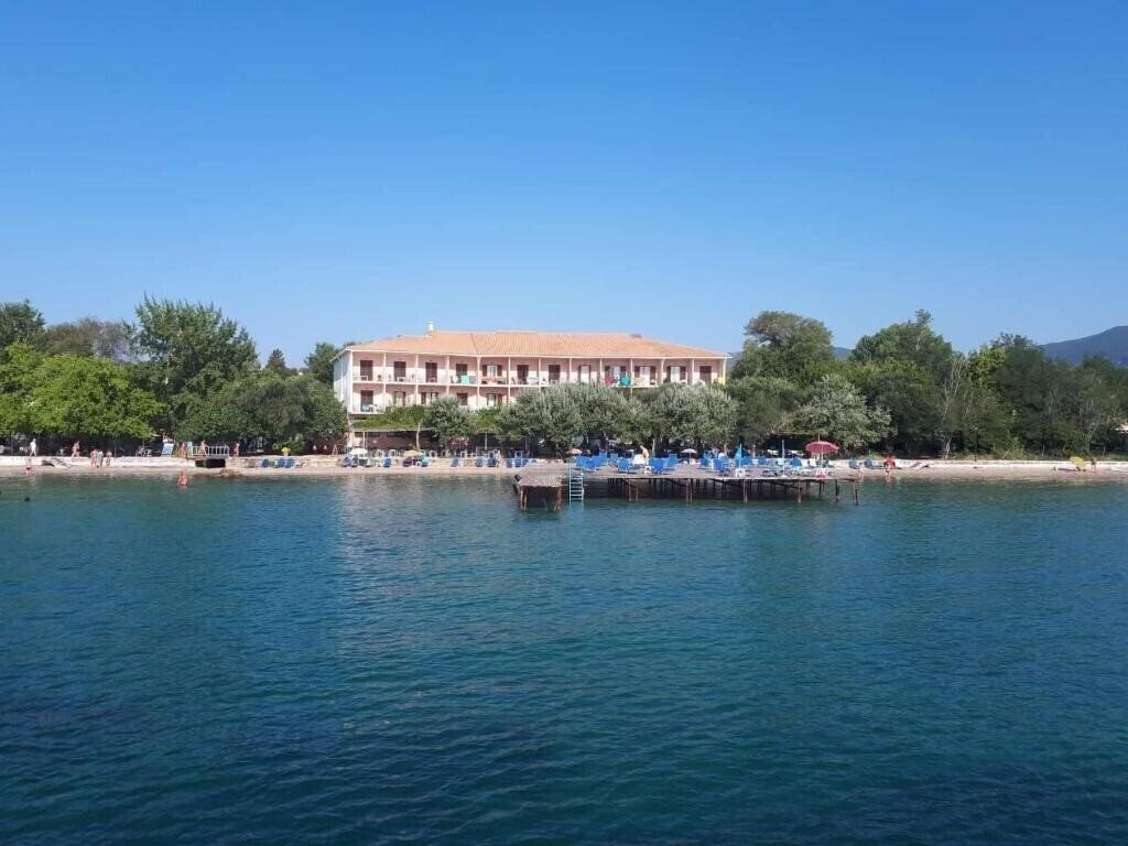 Готель Dassia Beach 3*
