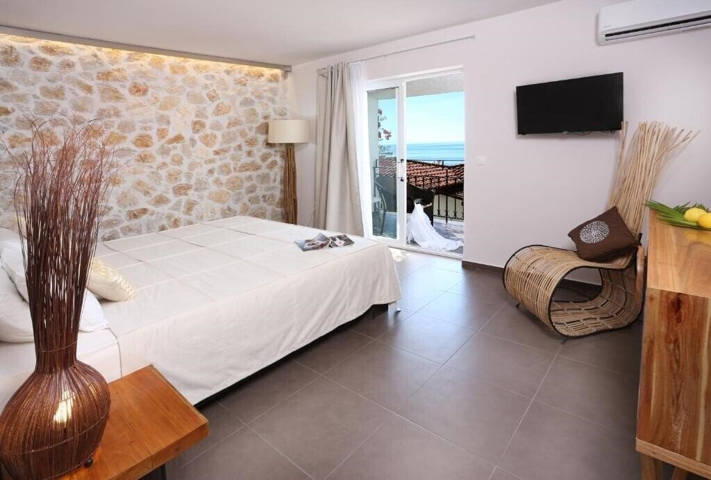 Фотографія Pantokrator Hotel 3*