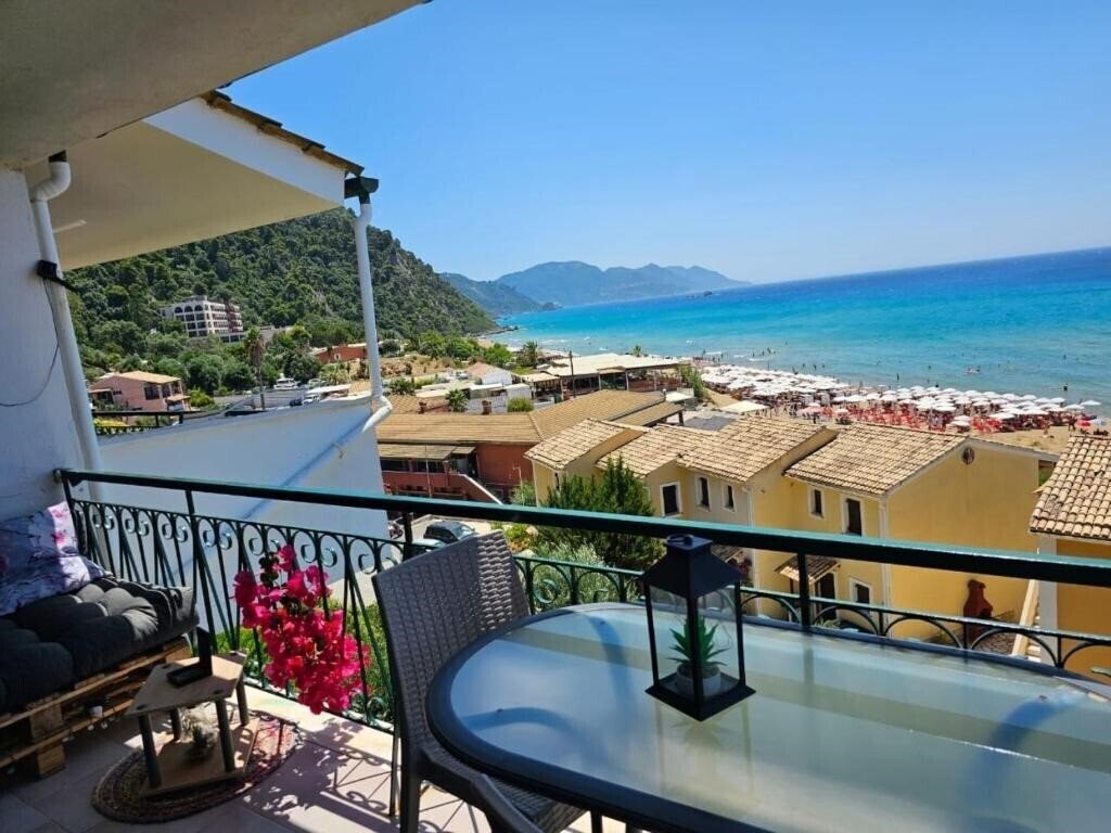 Изображение Corfu Glyfada Benitses вилла