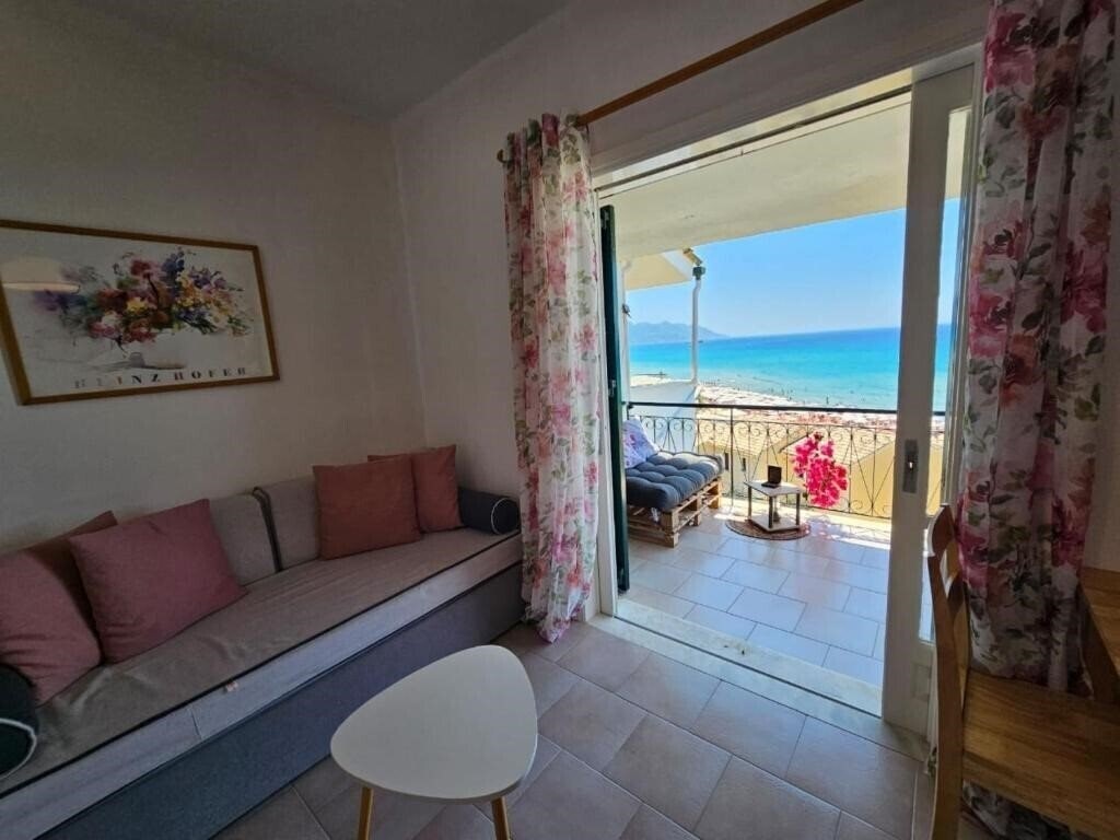 Картинка Corfu Glyfada Benitses вилла