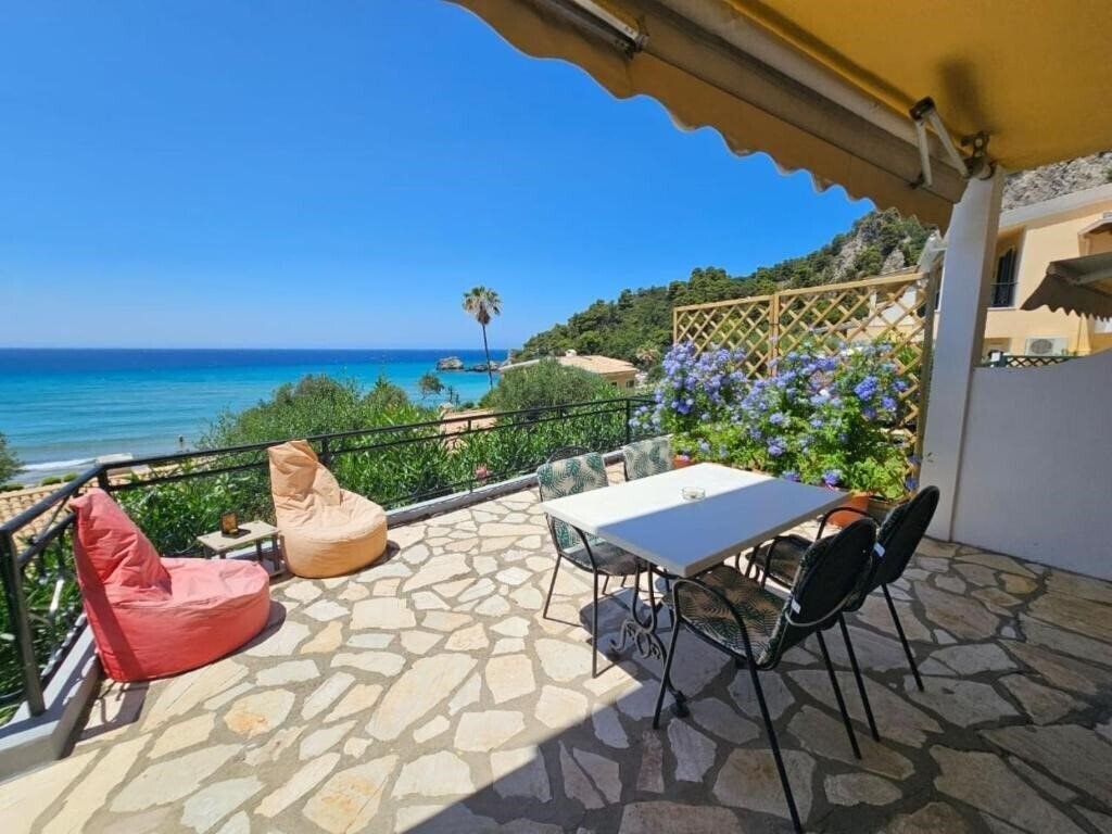 Картинка Glyfada Sunset Beach Homes Apart апартаменты
