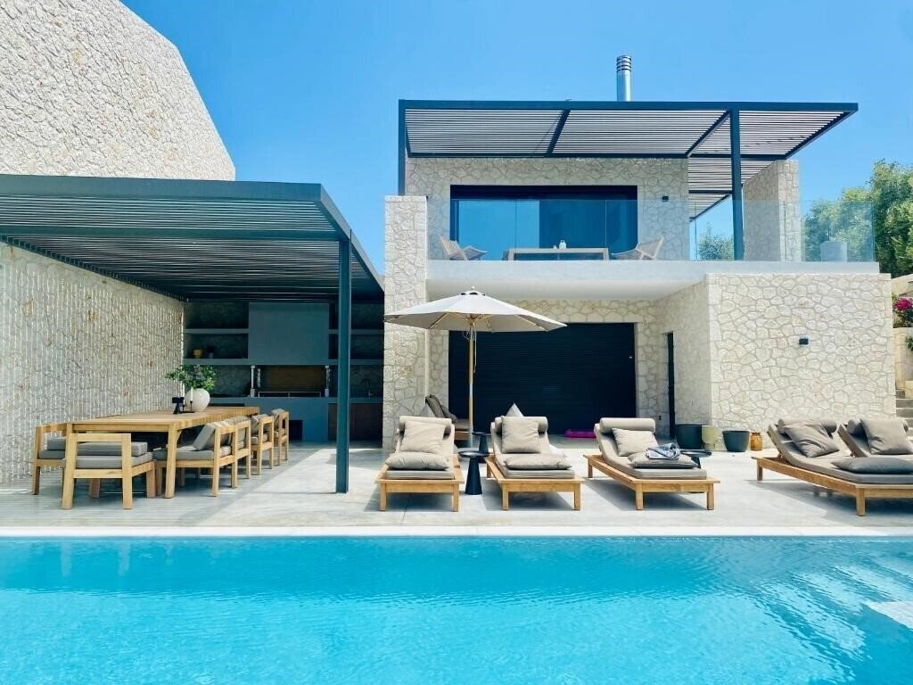 Зображення Luxury Stone Villa вилла