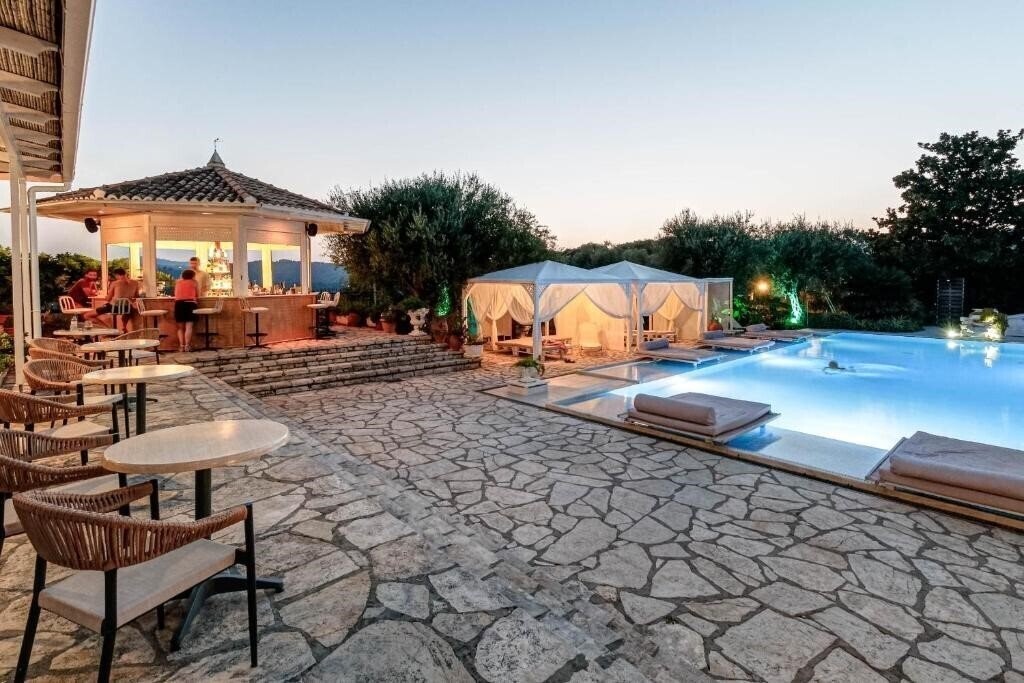 Фото Nefeli Corfu 3*