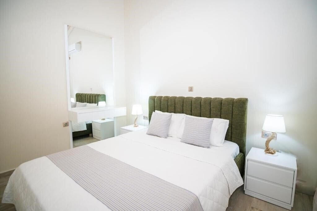 Фото Ninos Villa 3*