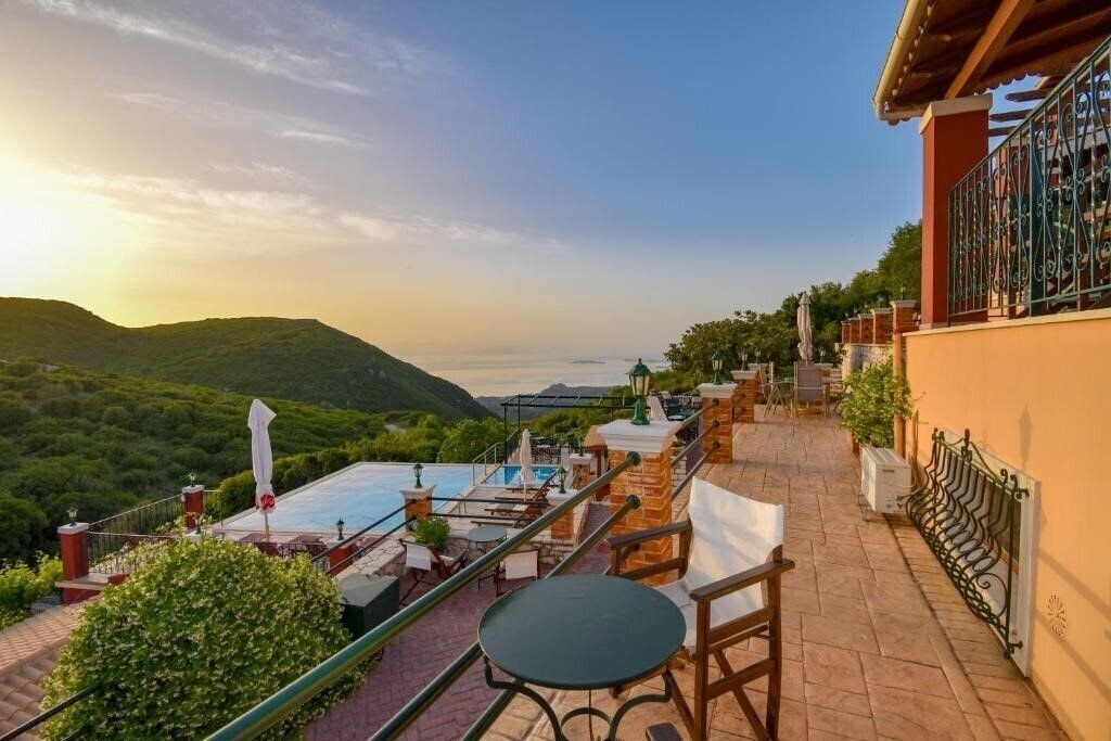 Отель Sokraki Traditional Villas 3*
