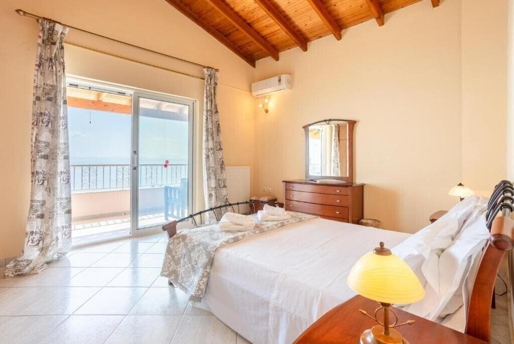 Фото Stone Villa Petros вилла