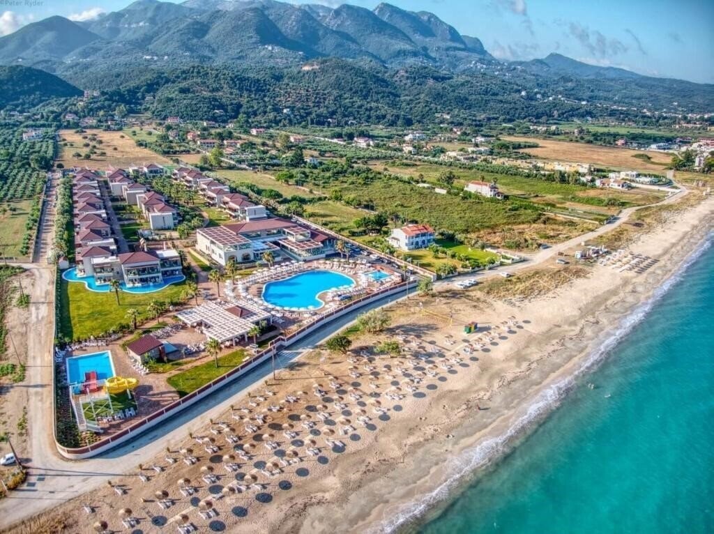 Готель Almyros Beach Hotel 5*