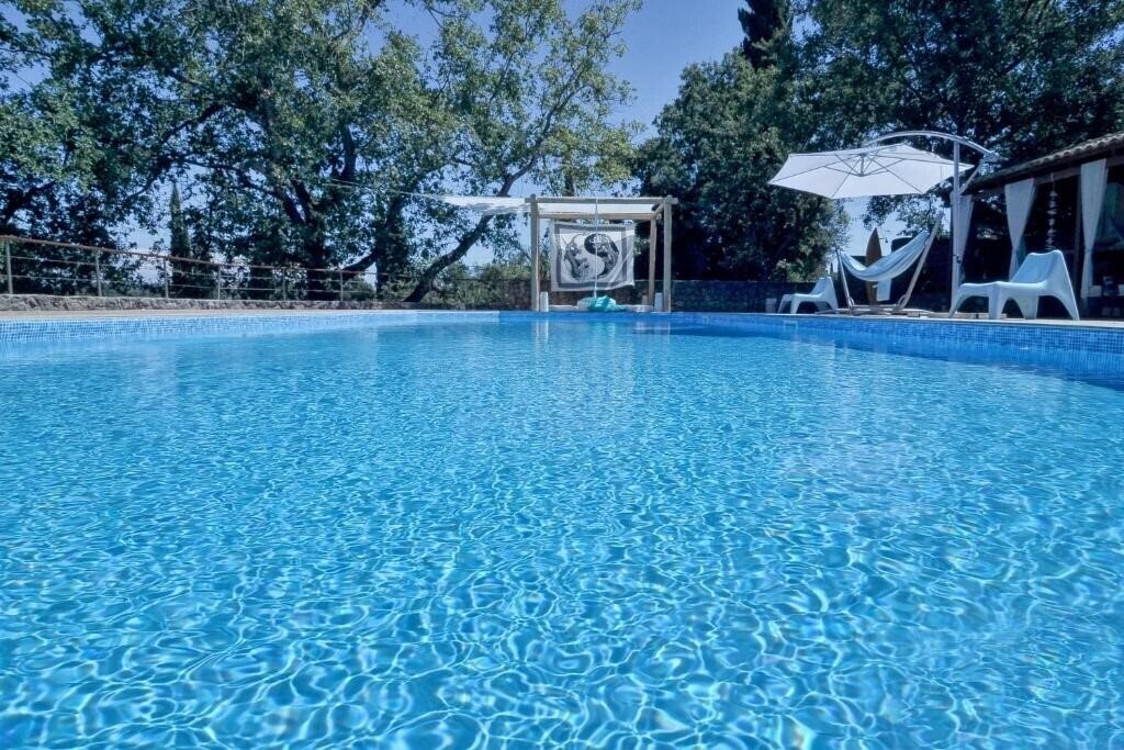 Фото Villa Chloe 4*