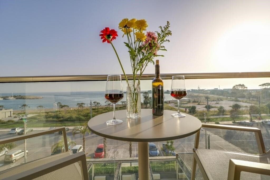 Фотография Palace Hotel Athens Riviera 4*