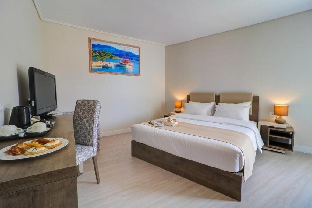 Картинка Palace Hotel Athens Riviera 4*