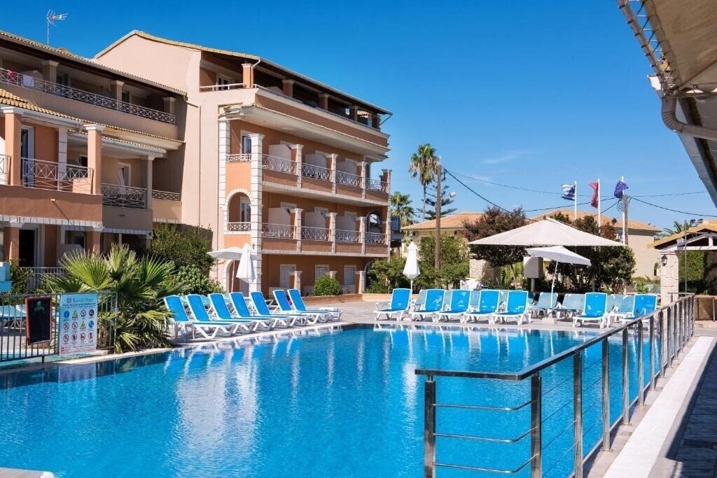 Зображення Kavos Plaza Hotel 3*