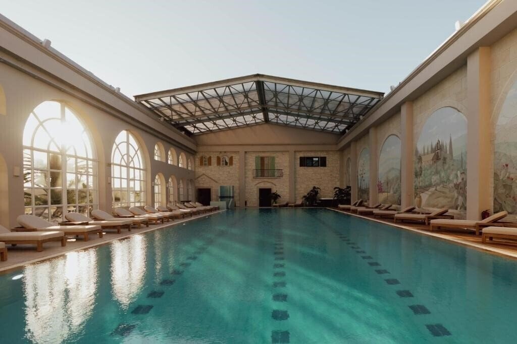 Фото St.George's Bay Country Club & SPA 4*