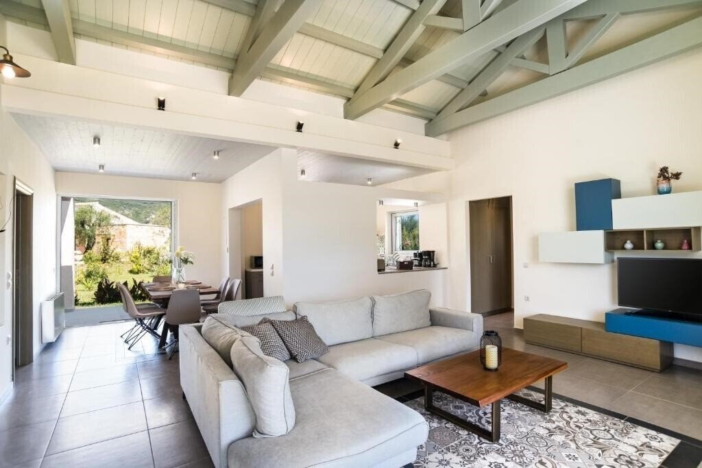 Картинка Three Stars Villas 3*