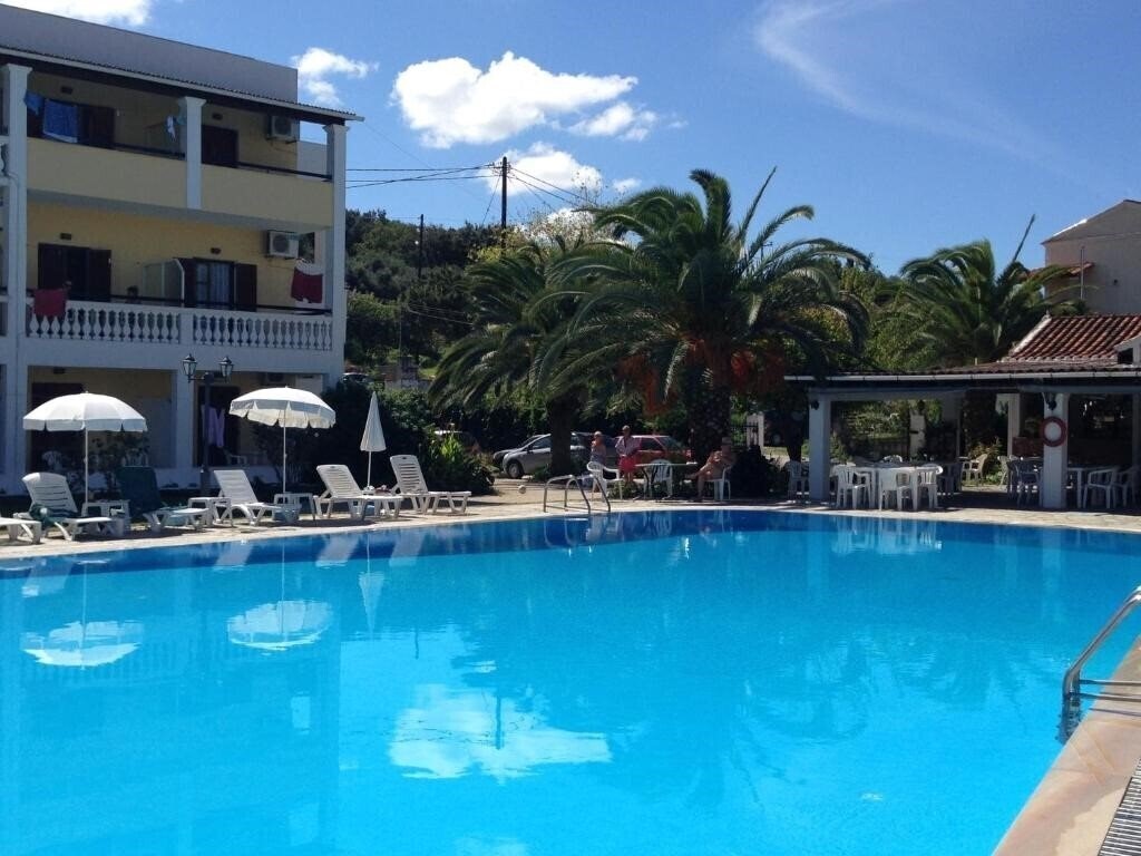 Отель Tzilios Apartments Apt апартаменты