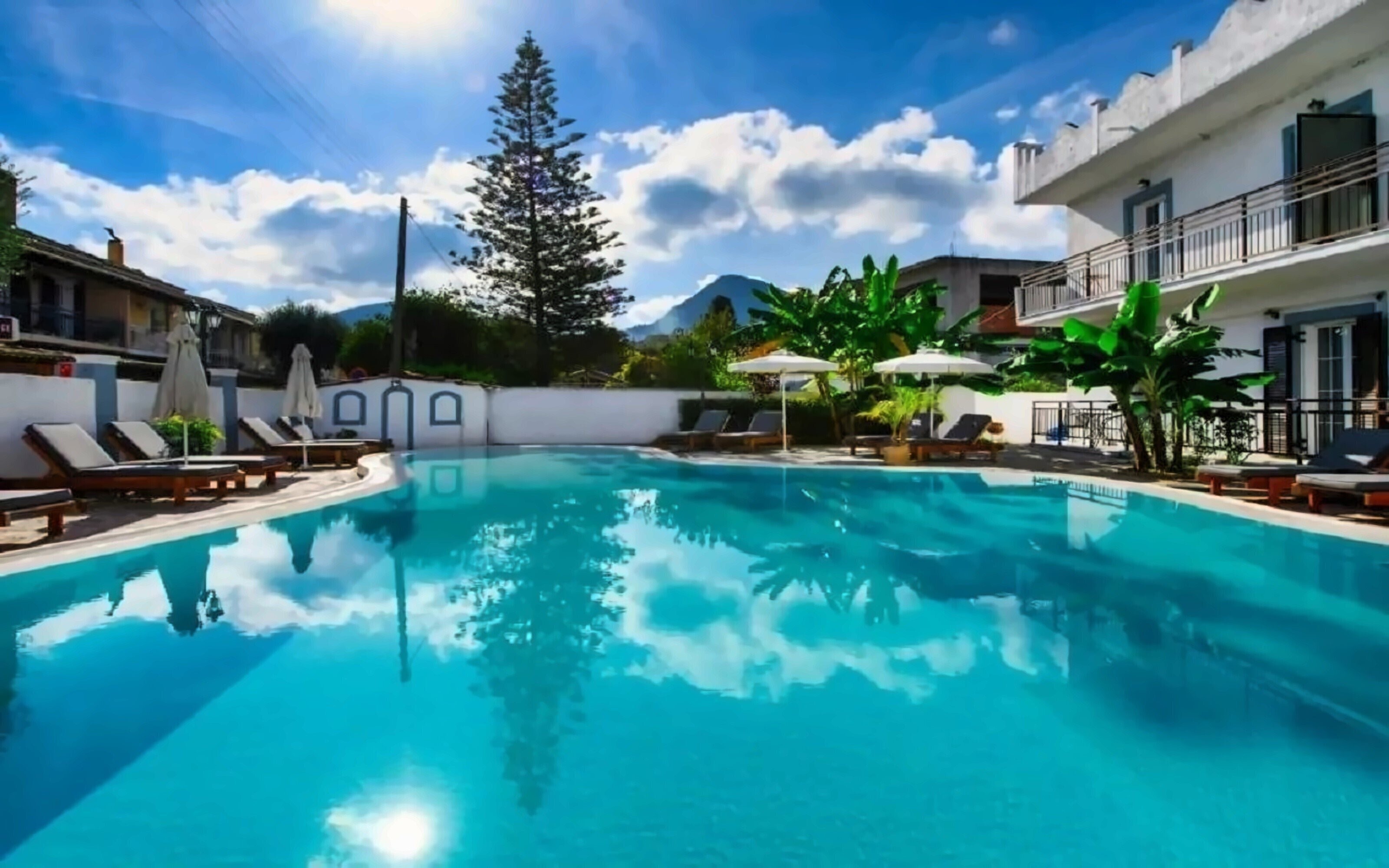 Изображение Aquarius Beach Hotel Corfu 3*