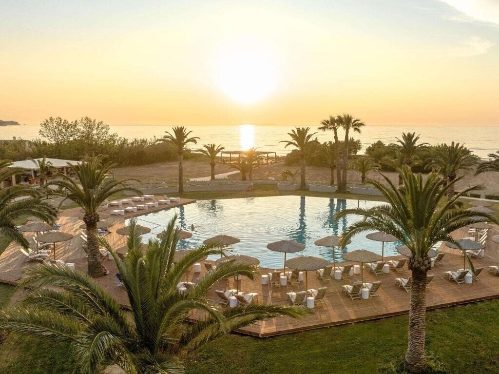 Фотографія Grecotel Luxme Costa Botanica 5*