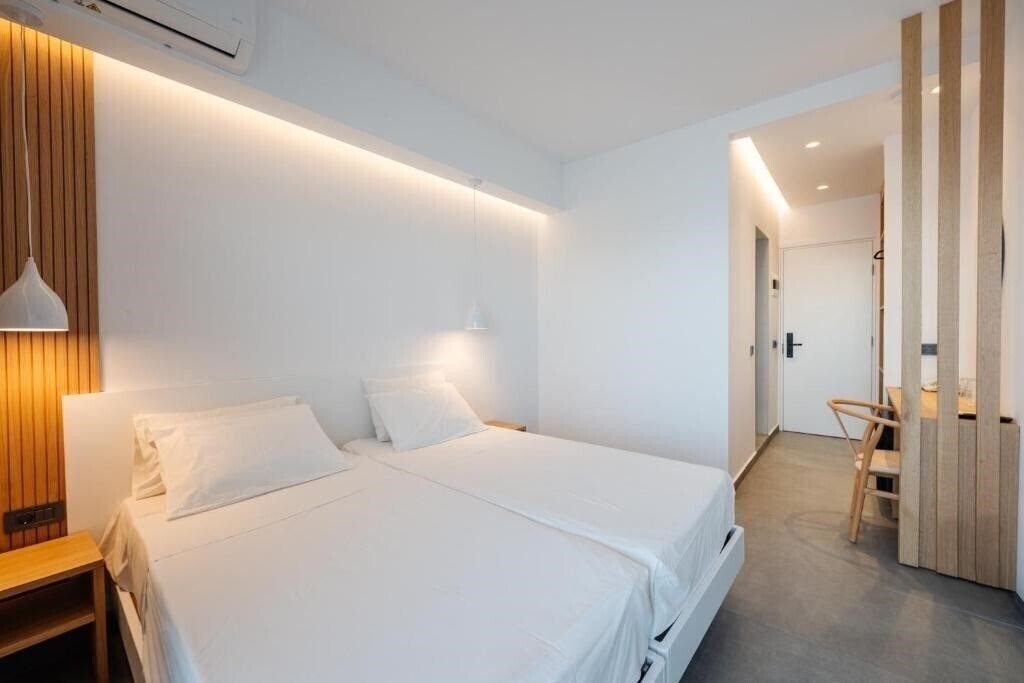 Картинка Pontikonisi Hotel 3*