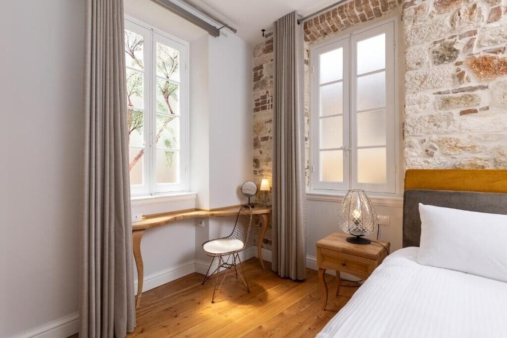 Картинка Acanthus Blue 3*