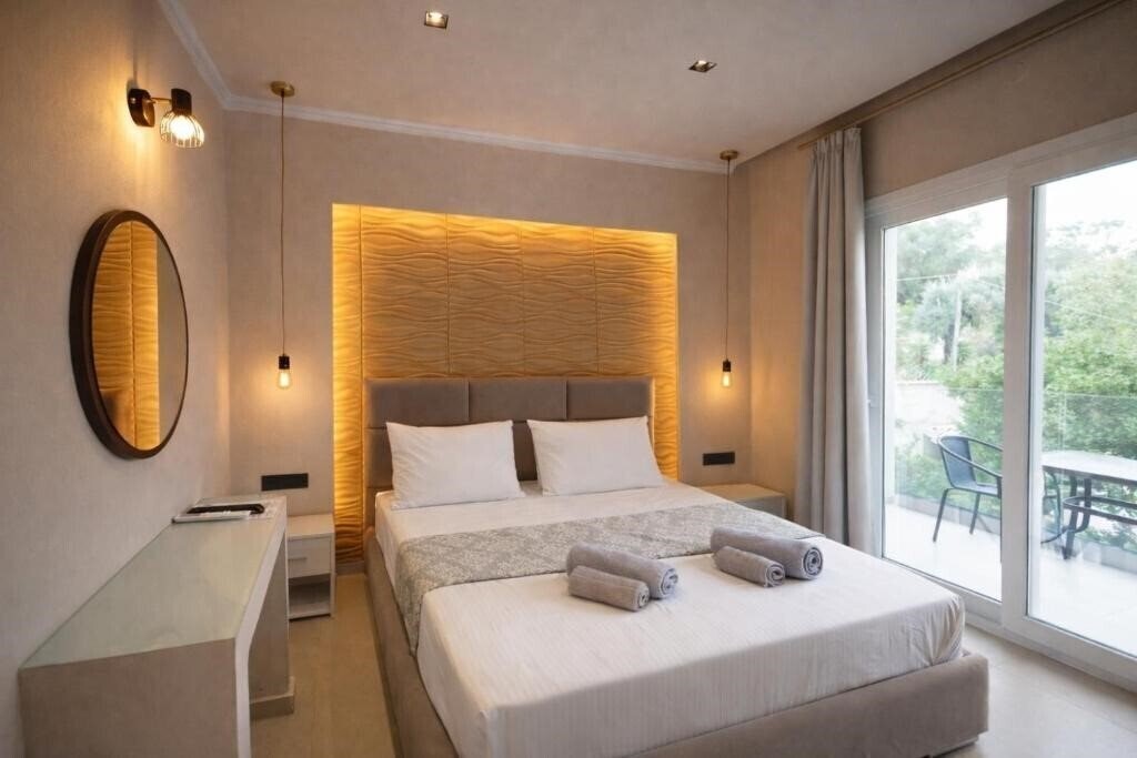 Фото Adriolos 3*