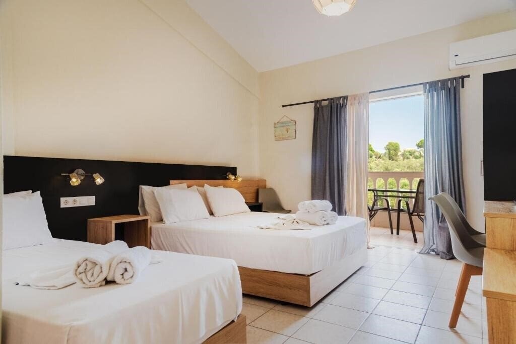 Фото Riposo Studios Apartments 3*