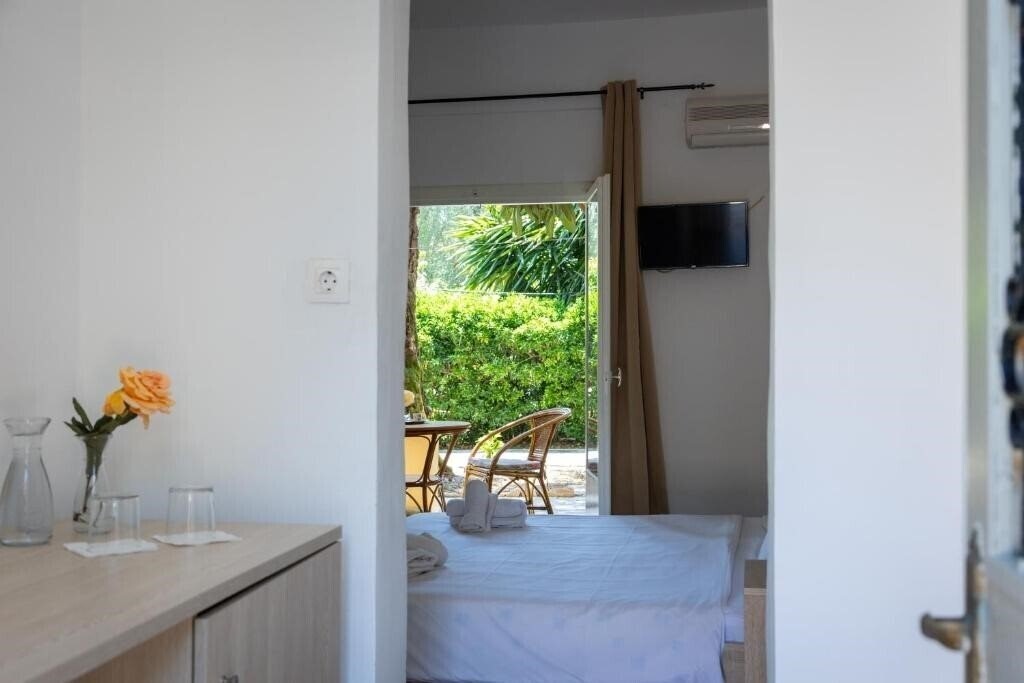 Картинка Wilde Rose Hotel 2*