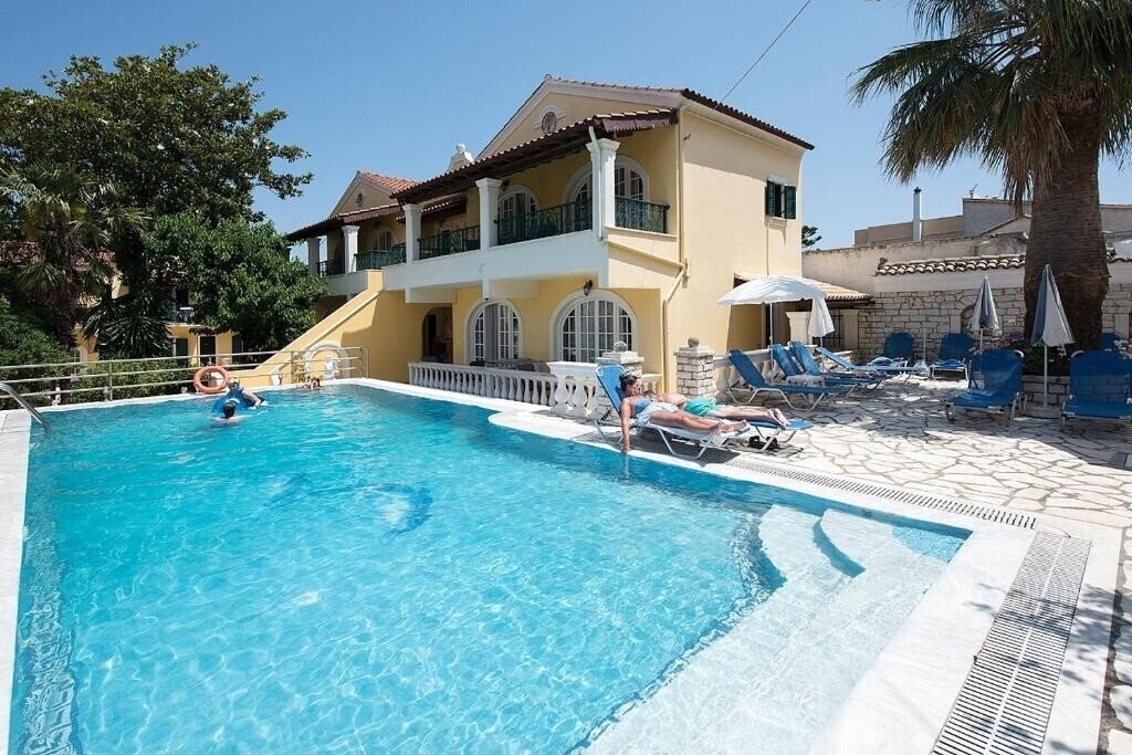 Отель Andreas Pool Complex + 2*