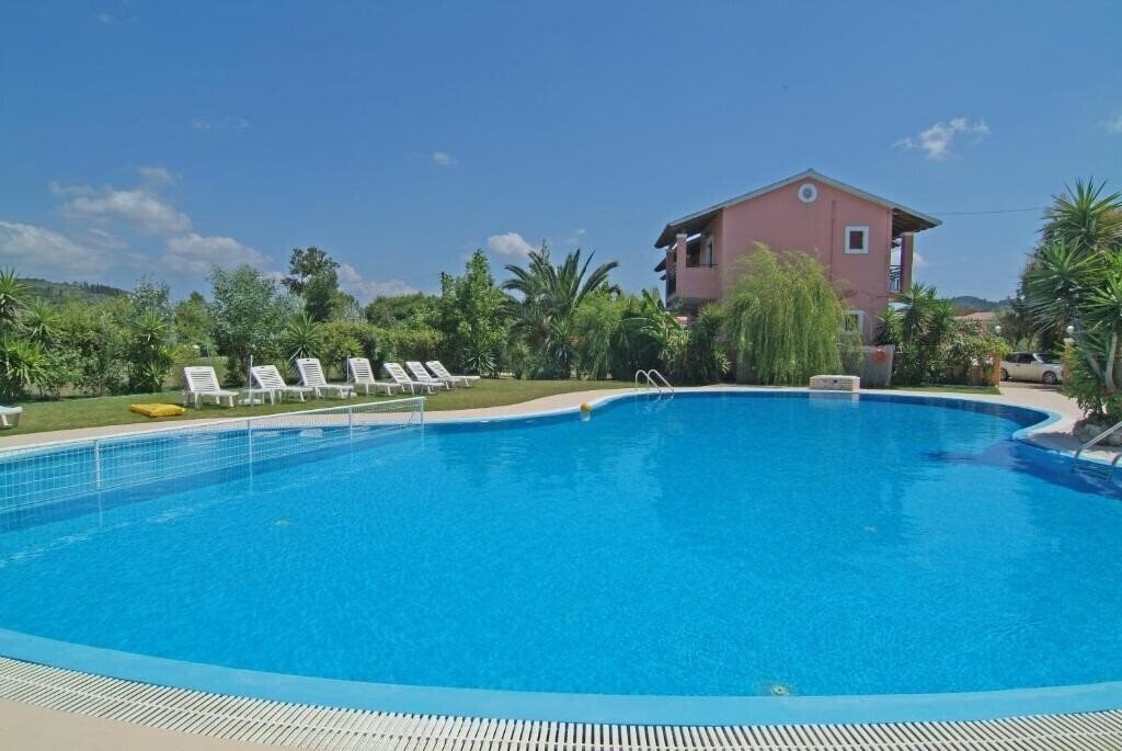 Картинка Chrysanthy Apartments 2*