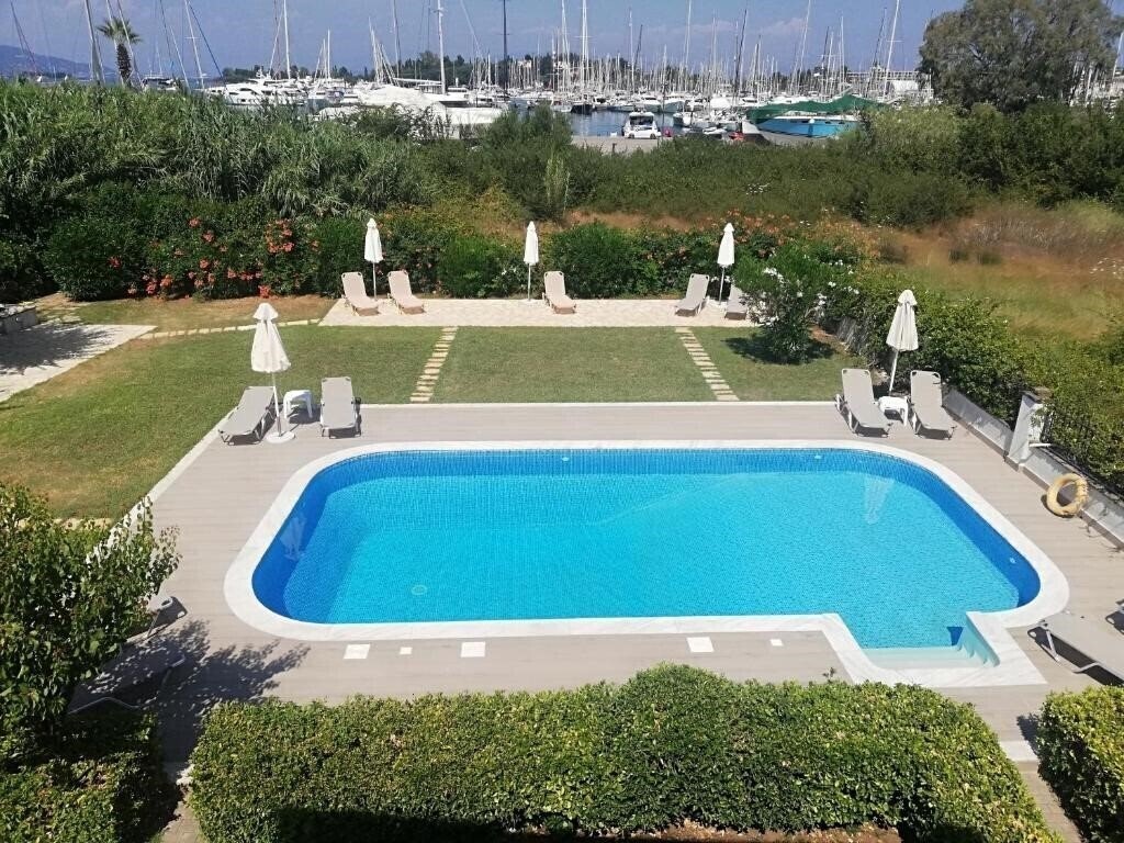 Готель Corfu Anastasia Family Apartments 3*
