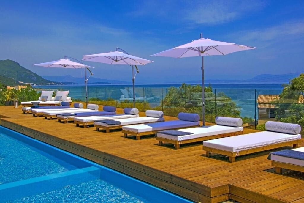 Готель Ionian Eye 3*